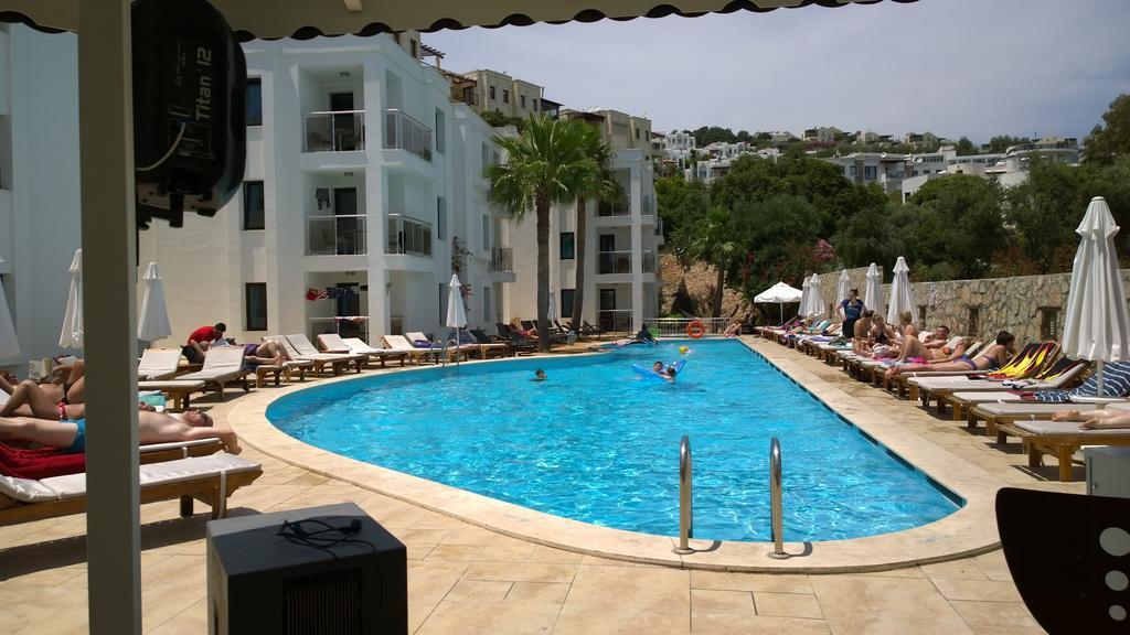 Costa Queen Suites グムベット エクステリア 写真