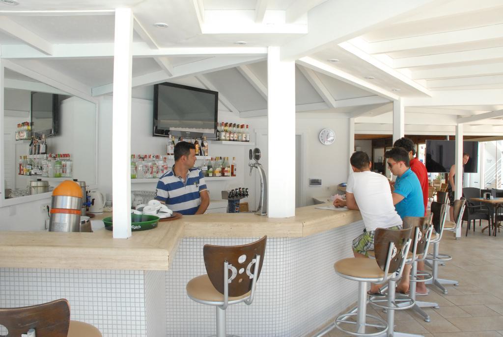 Costa Queen Suites グムベット エクステリア 写真
