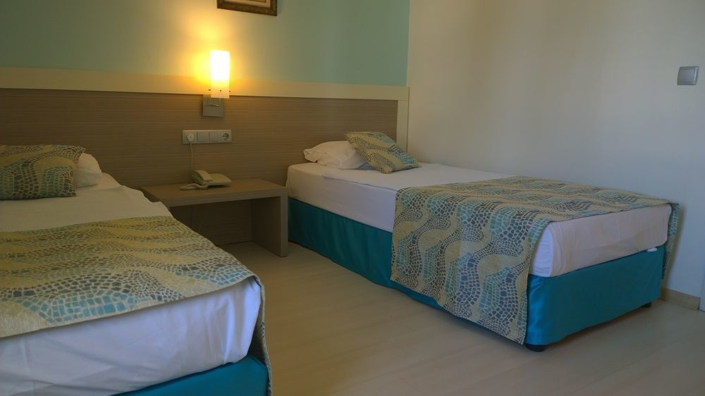 Costa Queen Suites グムベット エクステリア 写真